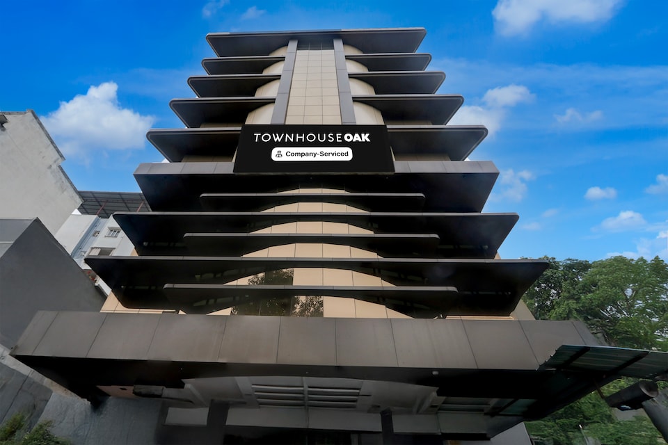 Townhouse Oak Ramdaspeth Downtown, Bus Stand Nagpur, Nagpur
