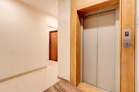 Super Townhouse Oak Ramdaspeth Downtown