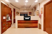 Super Townhouse Oak Ramdaspeth Downtown