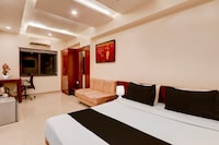 Townhouse Oak Ramdaspeth Downtown