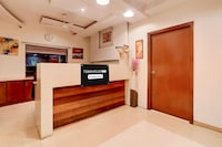 Super Townhouse Oak Ramdaspeth Downtown