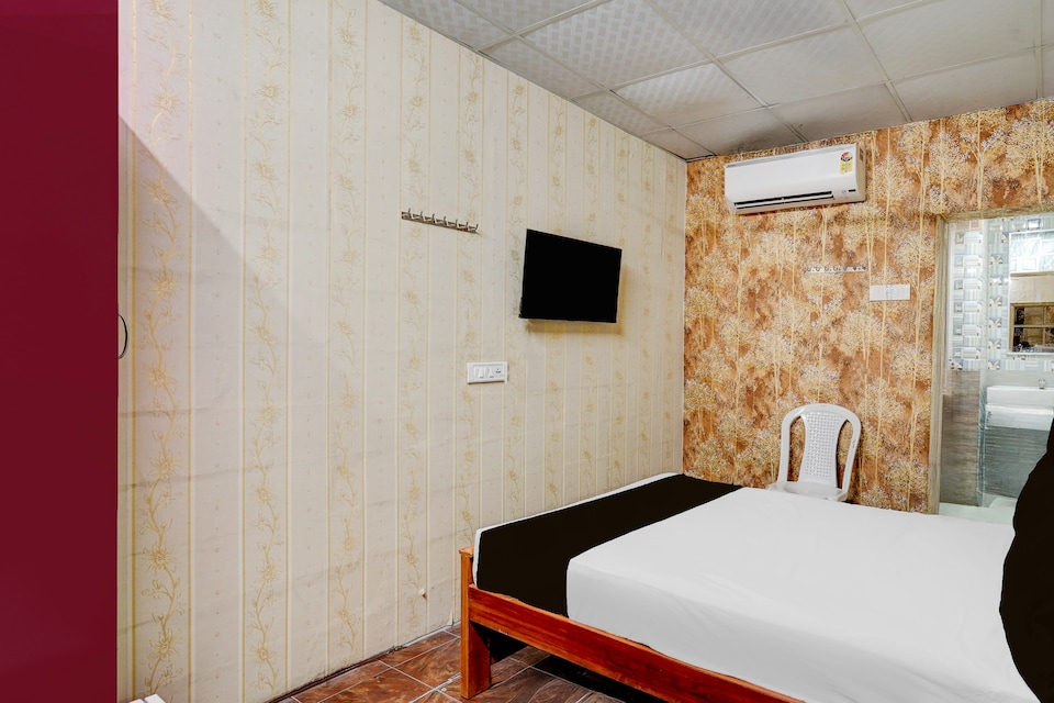 Super Hotel O Vadapalani Metro Station Chennai Formerly Vishnu's Galaxy Rooms, Vadapalani Chennai, Chennai