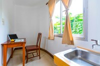 Collection O Howard Square Boutique Hotel