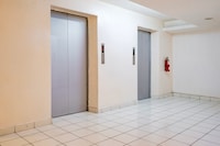 Hotel O Grand Asia Afrika Apartment By Qr Property