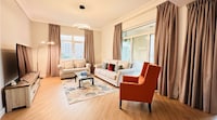 Luxury 3 Bed Apartment at Palm Jumeirah