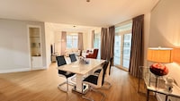 Luxury 3 Bed Apartment at Palm Jumeirah