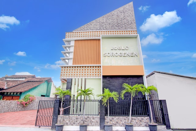 Hotel O Sleman Near Bandara Adi Sutjipto Formerly Joglo Sorogenen