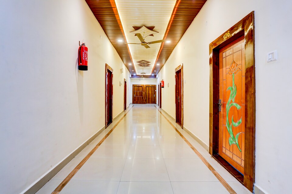 Hotel O STAR, Lashkar, Gwalior