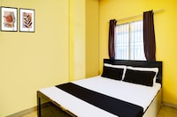 OYO 828905 Modern Home