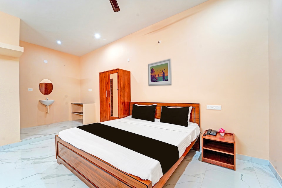 Hotel O PBR NEST, Tirchy Road Coimbatore, Coimbatore
