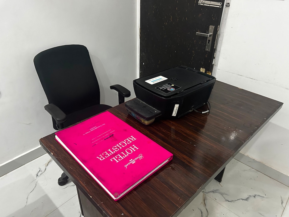 SPOT ON THE GRAND PALACE, Vikas Nagar Lucknow, Lucknow