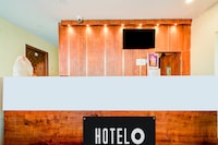 Super Hotel O Neredmet Road