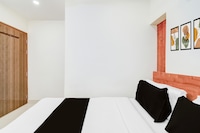 Super Hotel O Neredmet Road