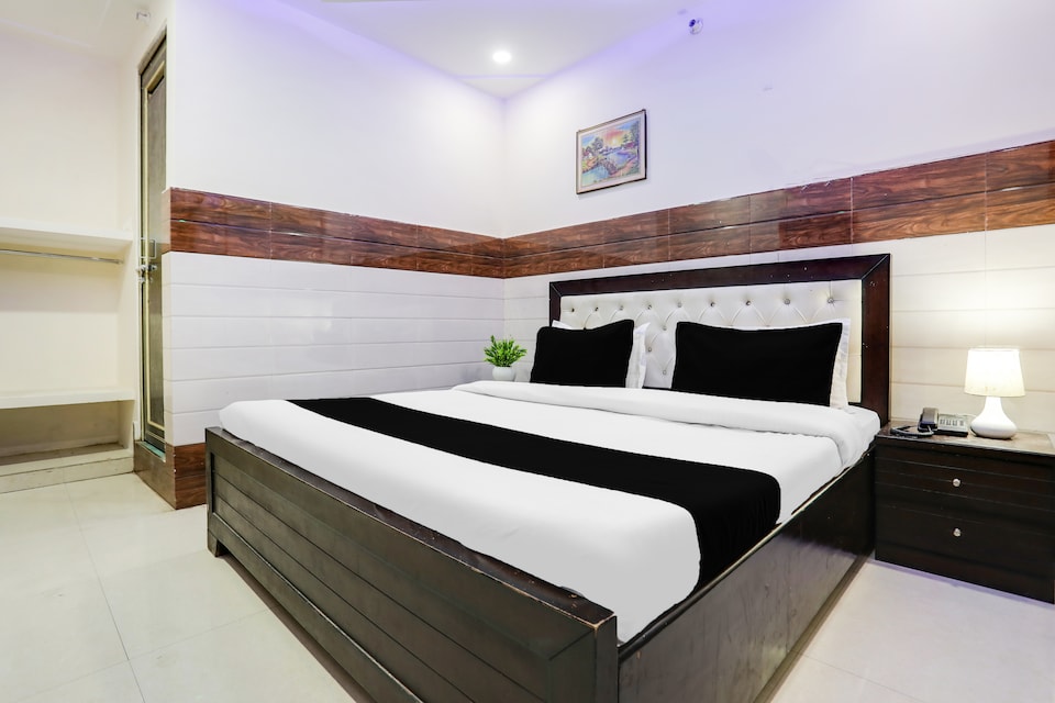 Hotel O VIVEK GRAND, IIT Kanpur, Kanpur