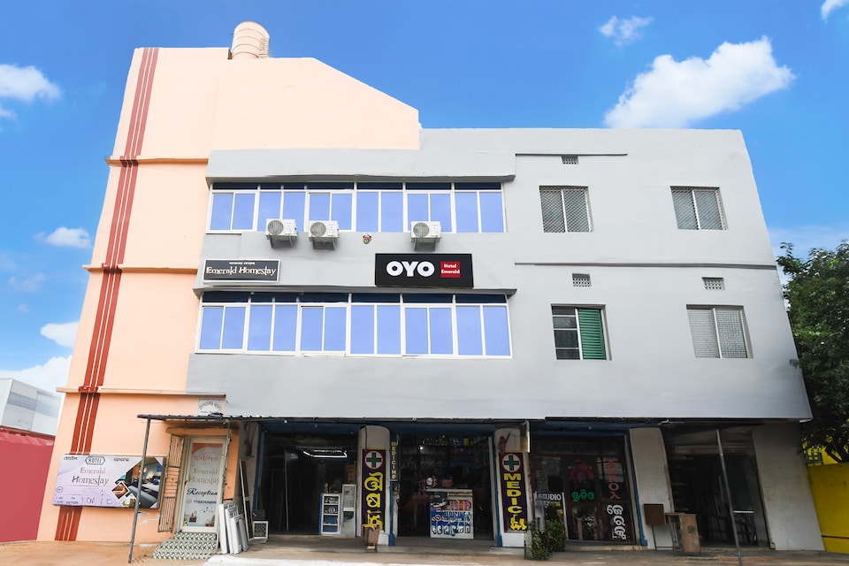 Hotel O EMERALD HOMESTAY, Swargdwar Puri, Puri