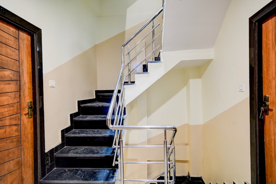 Hotel O DIV, Vijay Nagar Indore, Indore