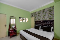 Collection O Irrum Manzil Metro Station Formerly Green Banjara Stay