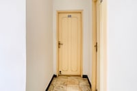 Collection O Irrum Manzil Metro Station Formerly Green Banjara Stay