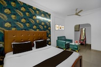 Collection O Irrum Manzil Metro Station Formerly Green Banjara Stay