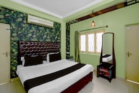 Collection O Irrum Manzil Metro Station Formerly Green Banjara Stay