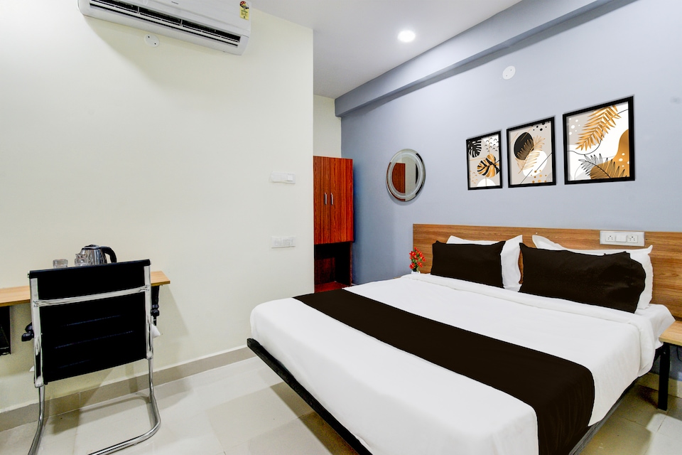 Super Townhouse Kukatpally North Formerly Munagala Arcade, Kukatpally, Hyderabad