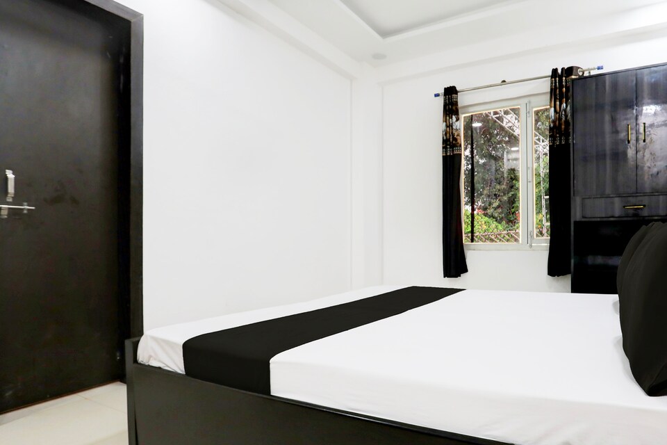 Hotel O NAGESHWAR GRAND HOTEL, IIT Kanpur, Kanpur