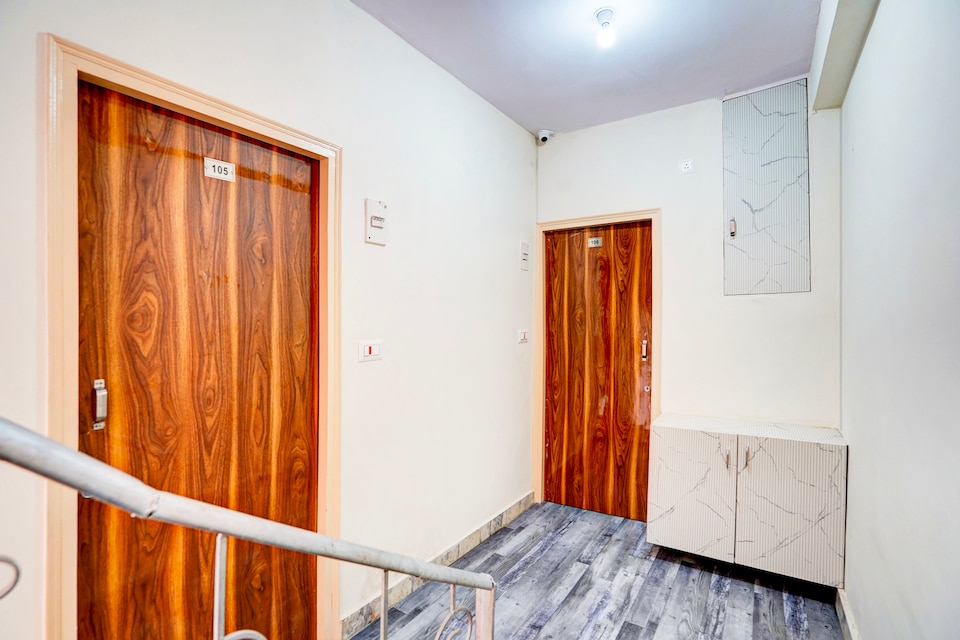 Super Hotel O THE ROYALL RESIDENCY , Anand Vihar Delhi, Delhi