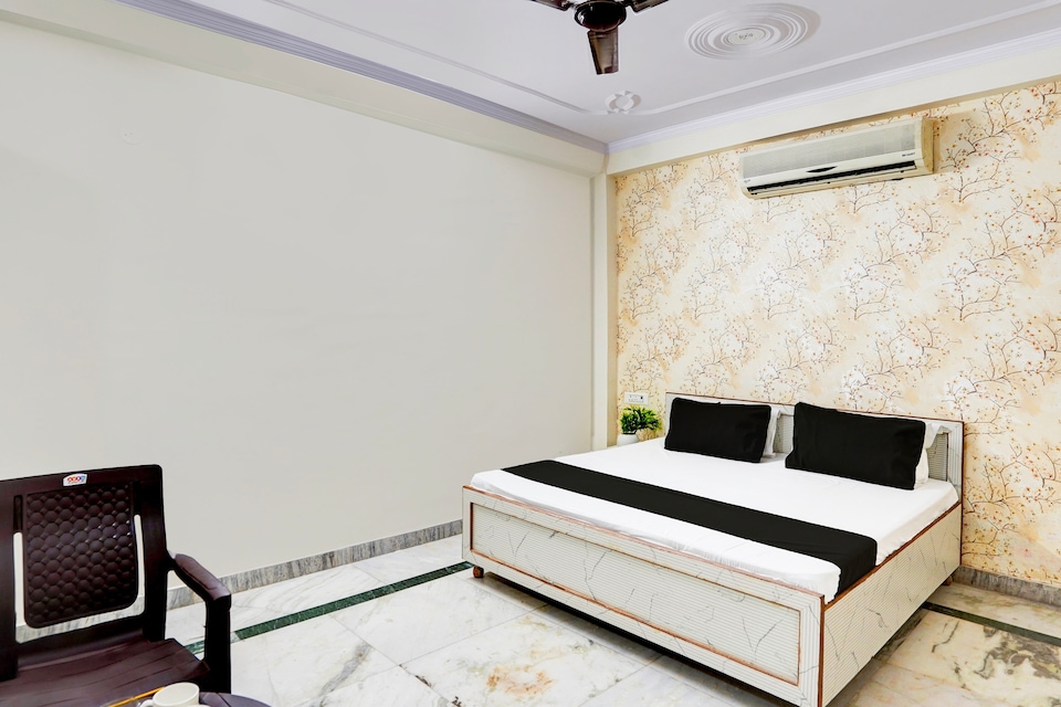 HOTEL O THE ROYALL RESIDENCY, Anand Vihar Delhi, Delhi