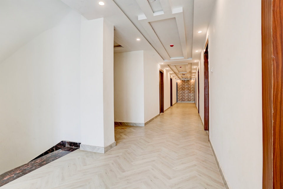 Hotel O ALIGARH INN, Aligarh, Aligarh