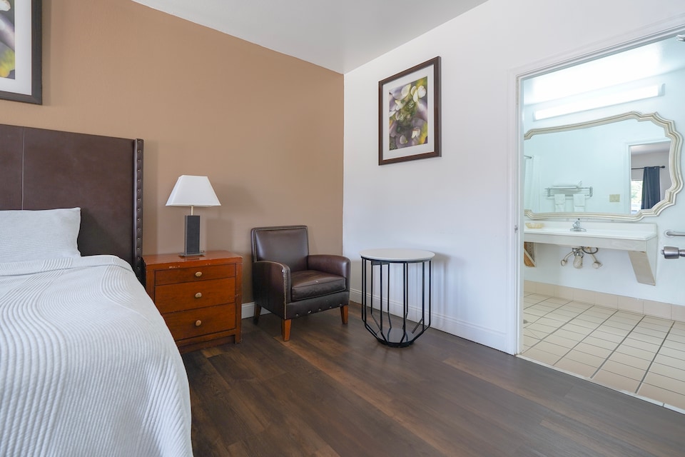 Budget inn by Oyo San Augustine, C75972, San Augustine, TX