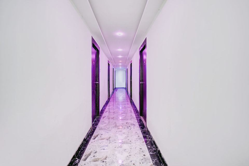 SPOT ON HAPPY PLACE HOTEL & RESORT, Gaya, Gaya