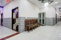 OYO 829376 Shiv Sai Guest House