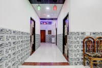 OYO 829376 Shiv Sai Guest House