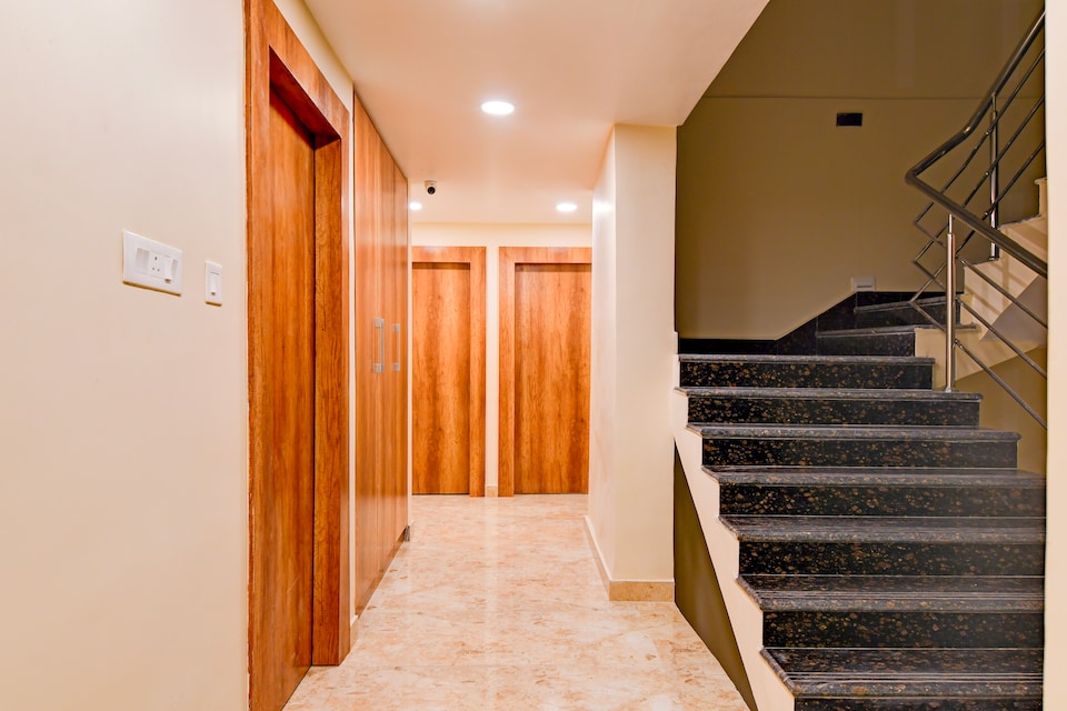 Hotel O Grand Inn, New Town, Kolkata