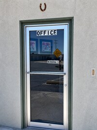 Carl's Motel