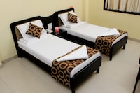 OYO Hotel Suhashini Palace