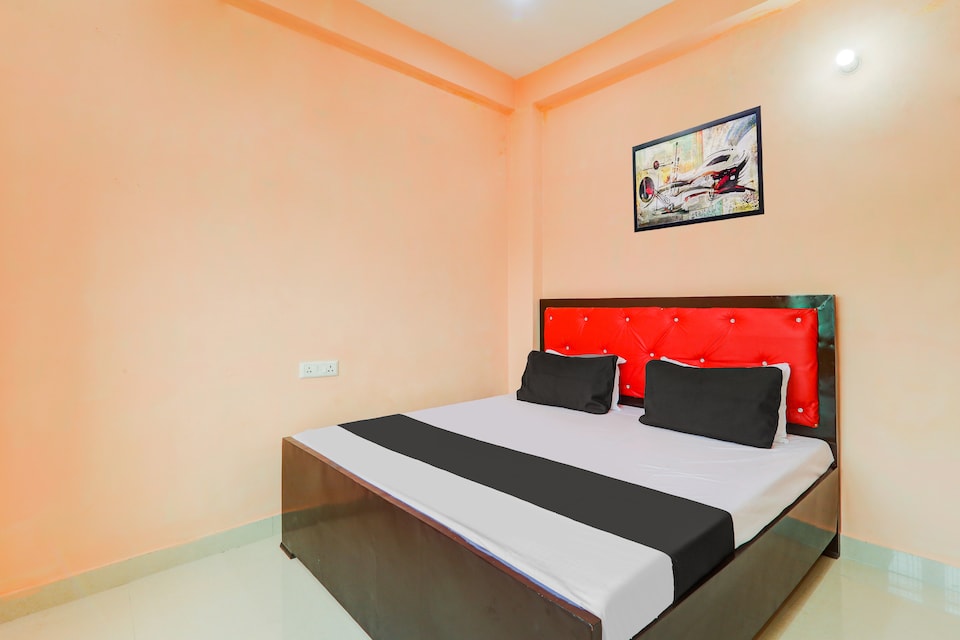 Hotel O Luxury Palace, Alambagh Lucknow, Lucknow