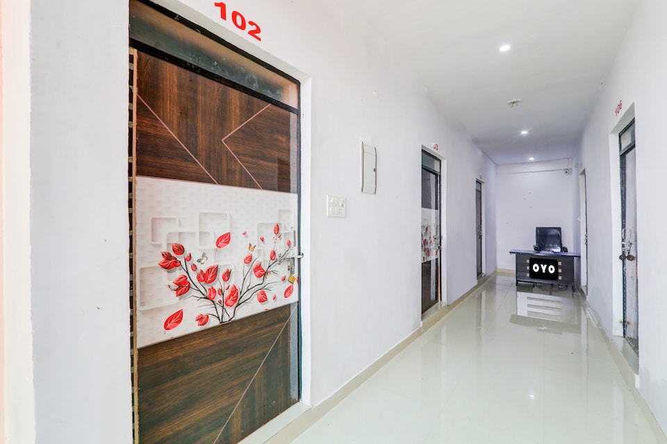 Hotel O Luxury Palace, Alambagh Lucknow, Lucknow