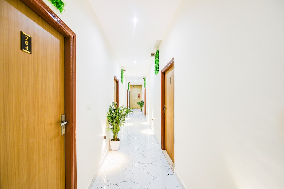 Hotel O Kavya Inn, Faridabad, Faridabad