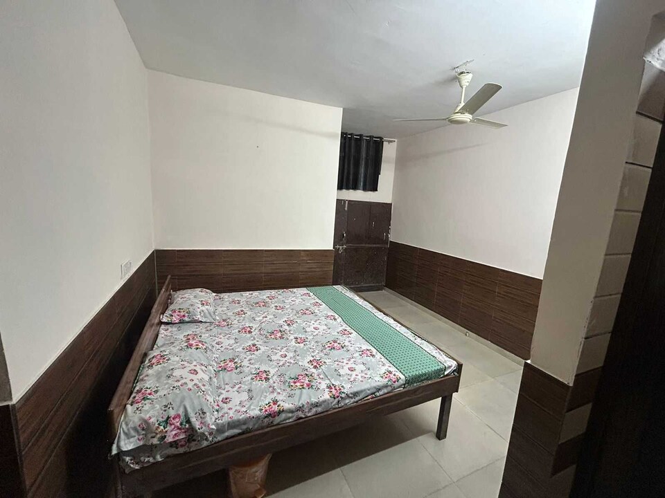 OYO 829461 Hotel Ganges, Kanpur Railway Station, Kanpur