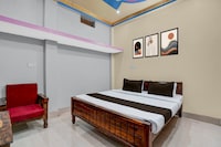 Hotel O LAXMI PALACE HOTEL MINTA & BANQUET HALL