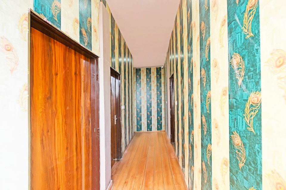 Hotel O HR 07, Faridabad, Faridabad