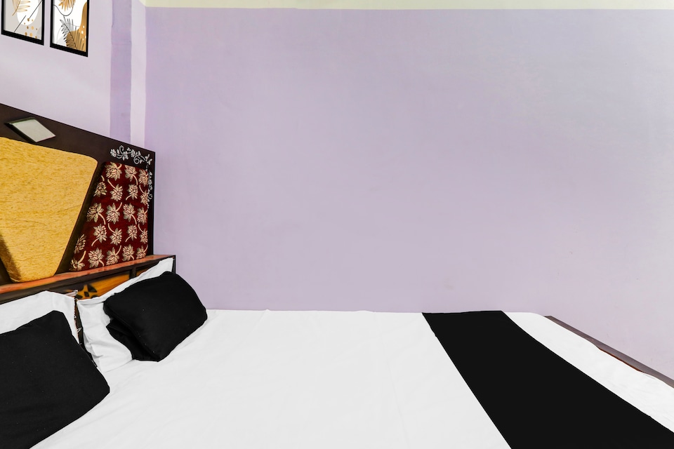 Hotel O Dream palace, Barra Kanpur, Kanpur