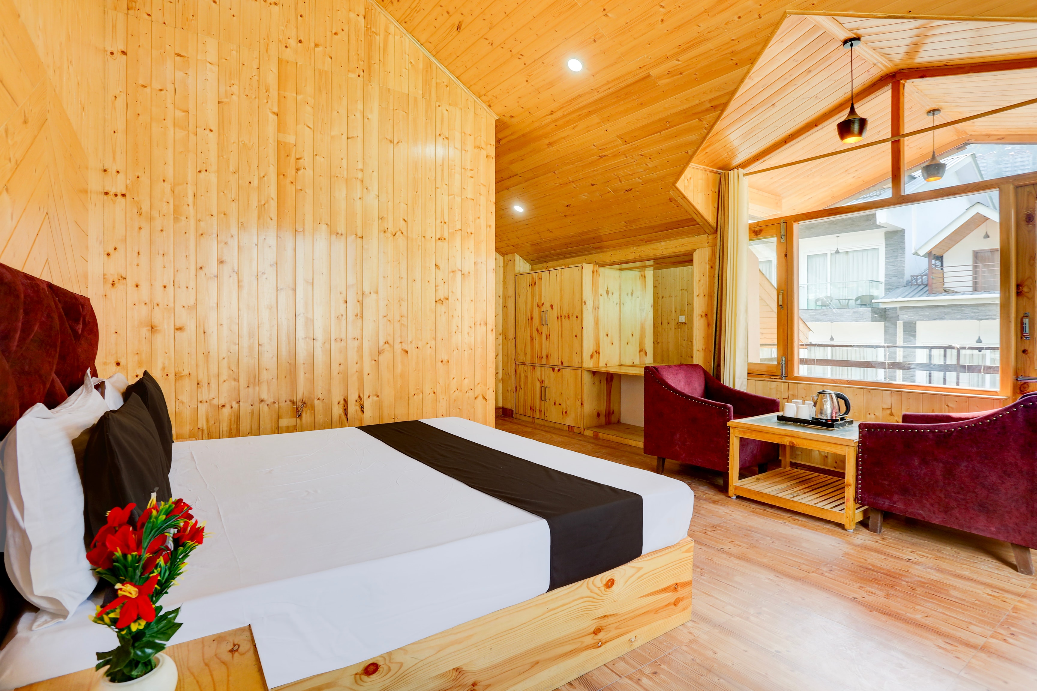 SPOT ON T & D Resorts, SPOT ON Manali, Book ₹1034 OYO