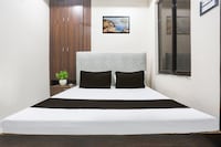 Hotel O S Grand