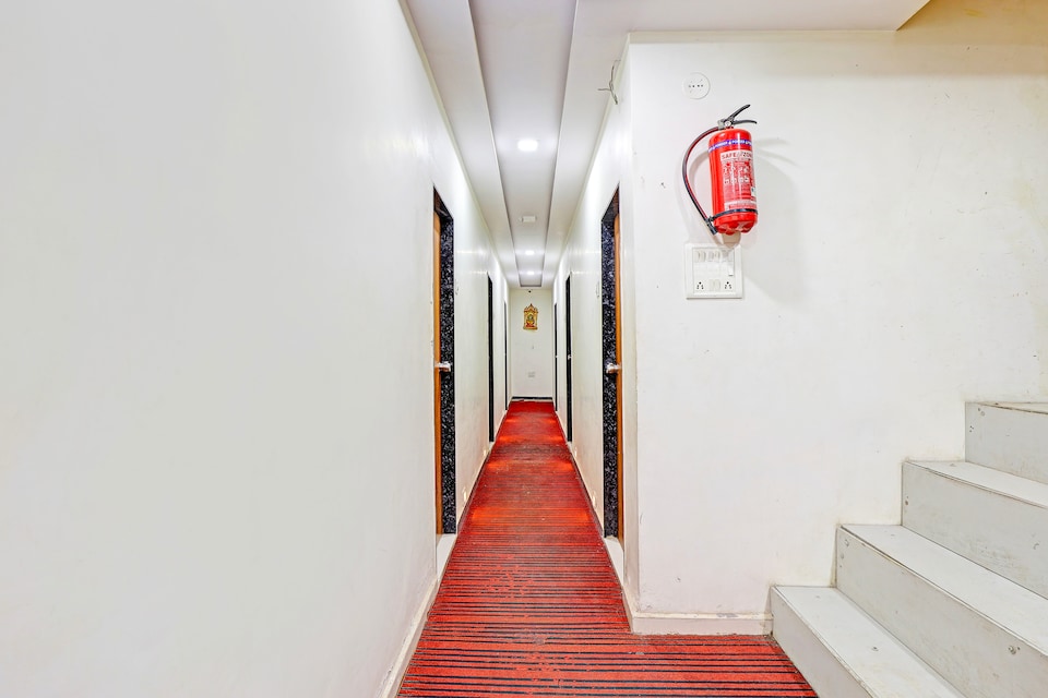 Hotel O Kalyan, Imitation Market Rajkot, Rajkot