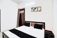 OYO 829641 Parth Hotel And Restaurant