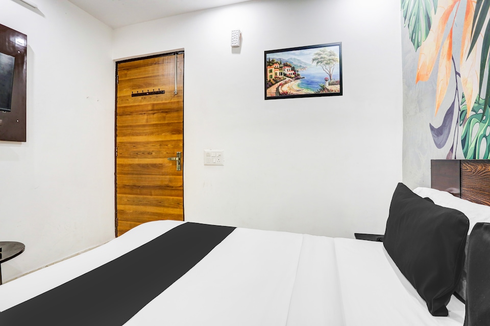 Hotel O Stay International, Airport Delhi, Delhi Transit