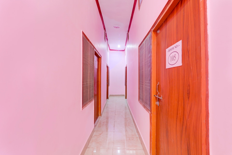 SPOT ON Hotel A R Palace, Vikas Nagar Lucknow, Lucknow