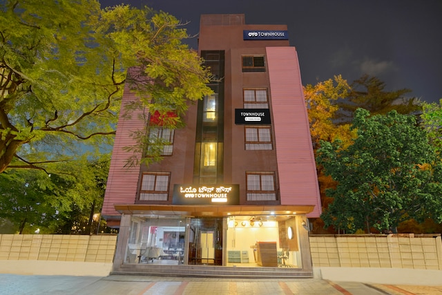 Super Townhouse Koramangala